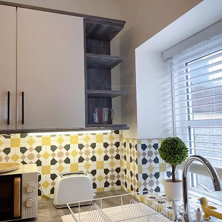 Exclusive 1 And 2 Bedroom Flats Only 0,5 Miles Away From Bicester Village Buitenkant foto