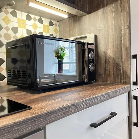 Exclusive 1 And 2 Bedroom Flats Only 0,5 Miles Away From Bicester Village Buitenkant foto