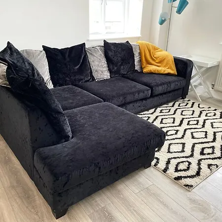 Exclusive 1 And 2 Bedroom Flats Only 0,5 Miles Away From Bicester Village Buitenkant foto