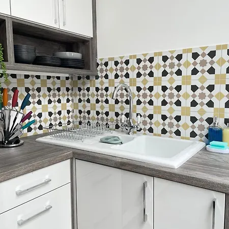 Exclusive 1 And 2 Bedroom Flats Only 0,5 Miles Away From Bicester Village Buitenkant foto