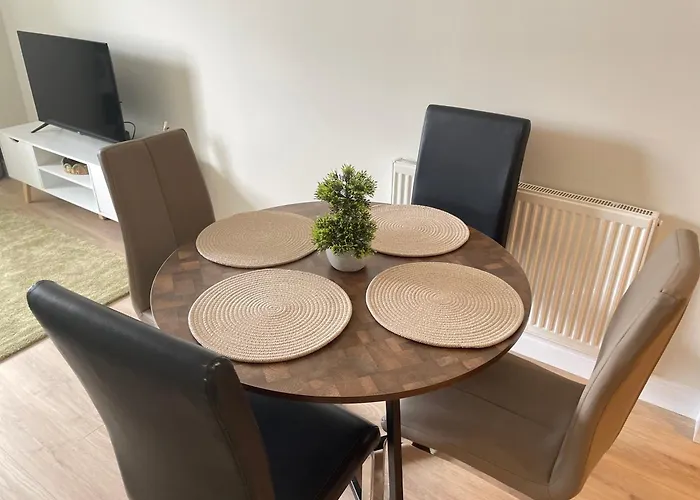 Exclusive 1 And 2 Bedroom Flats Only 0,5 Miles Away From Bicester Village