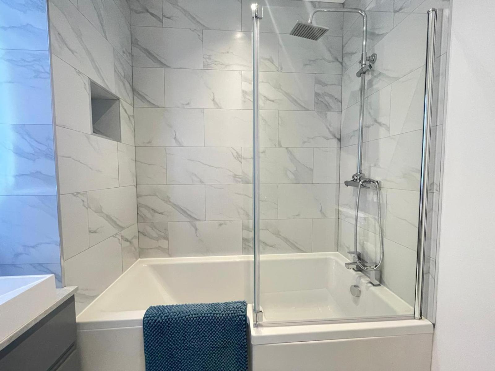 Appartamento Exclusive 1 And 2 Bedroom Flats Only 0,5 Miles Away From Village *